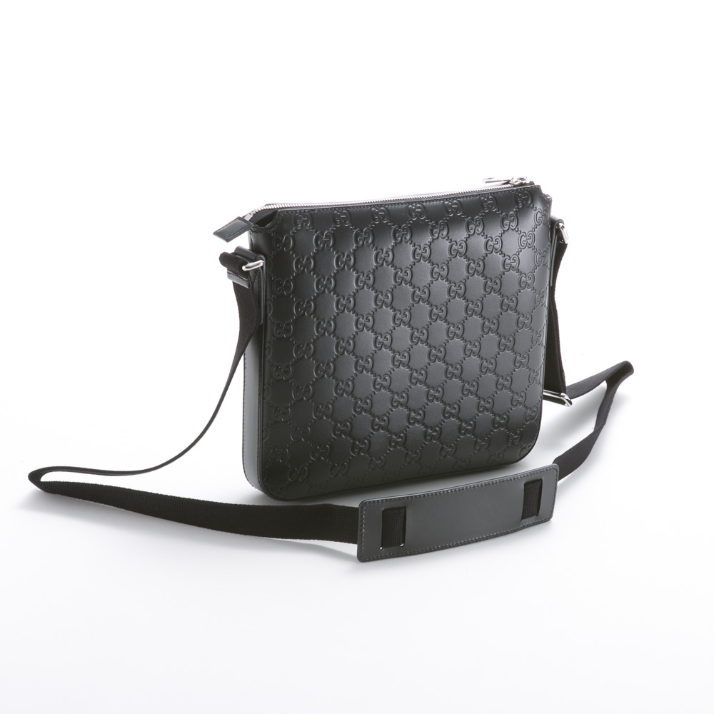 国内配送】 GUCCI ショルダーバッグ シグネチャーメッセンジャー ショルダーバッグ メンズ￥31,515-www.dawajen.bh