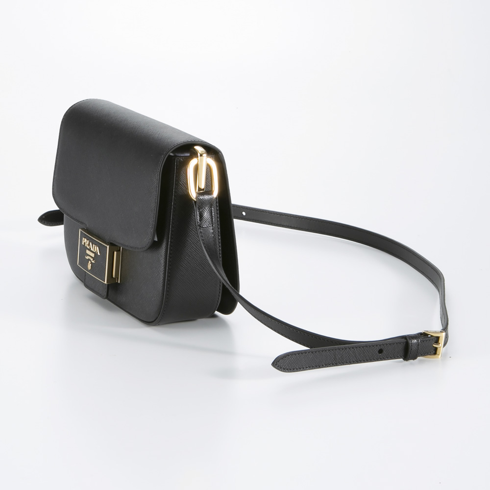 プラダ PRADA ショルダーバッグ SAFFIANO LUX EMBLEMEｼｮﾙﾀﾞｰ/NERO 