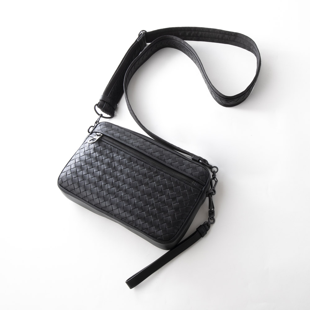 美品 Bottega Veneta ボッテガヴェネタ ショルダーバッグ 縦型-