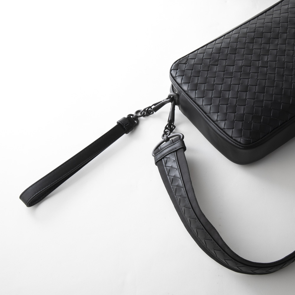 ボッテガヴェネタ BOTTEGA VENETA ショルダーバッグ イントレチャート 