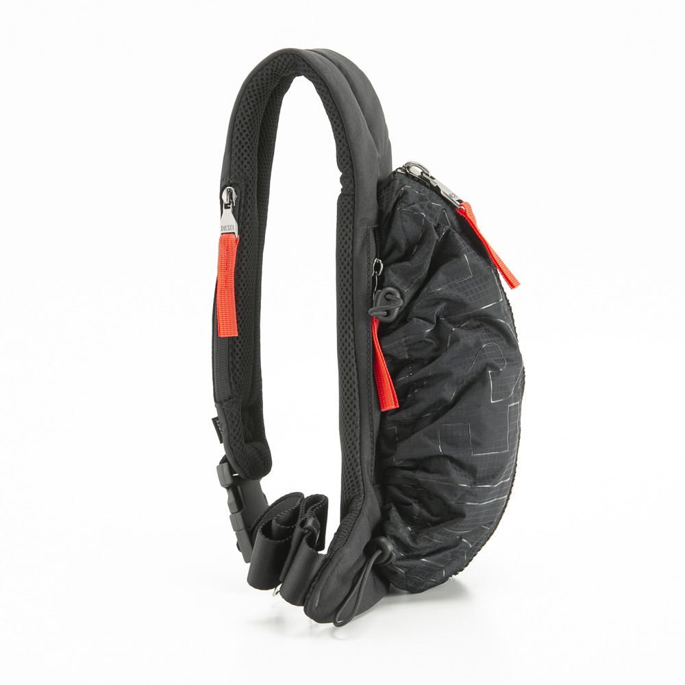 ☆ ディーゼル DIESEL ボディバッグ ZIP-D CROSSBODY X クロスボディ X10054P6872【FITHOUSE ONLINE SHOP】
