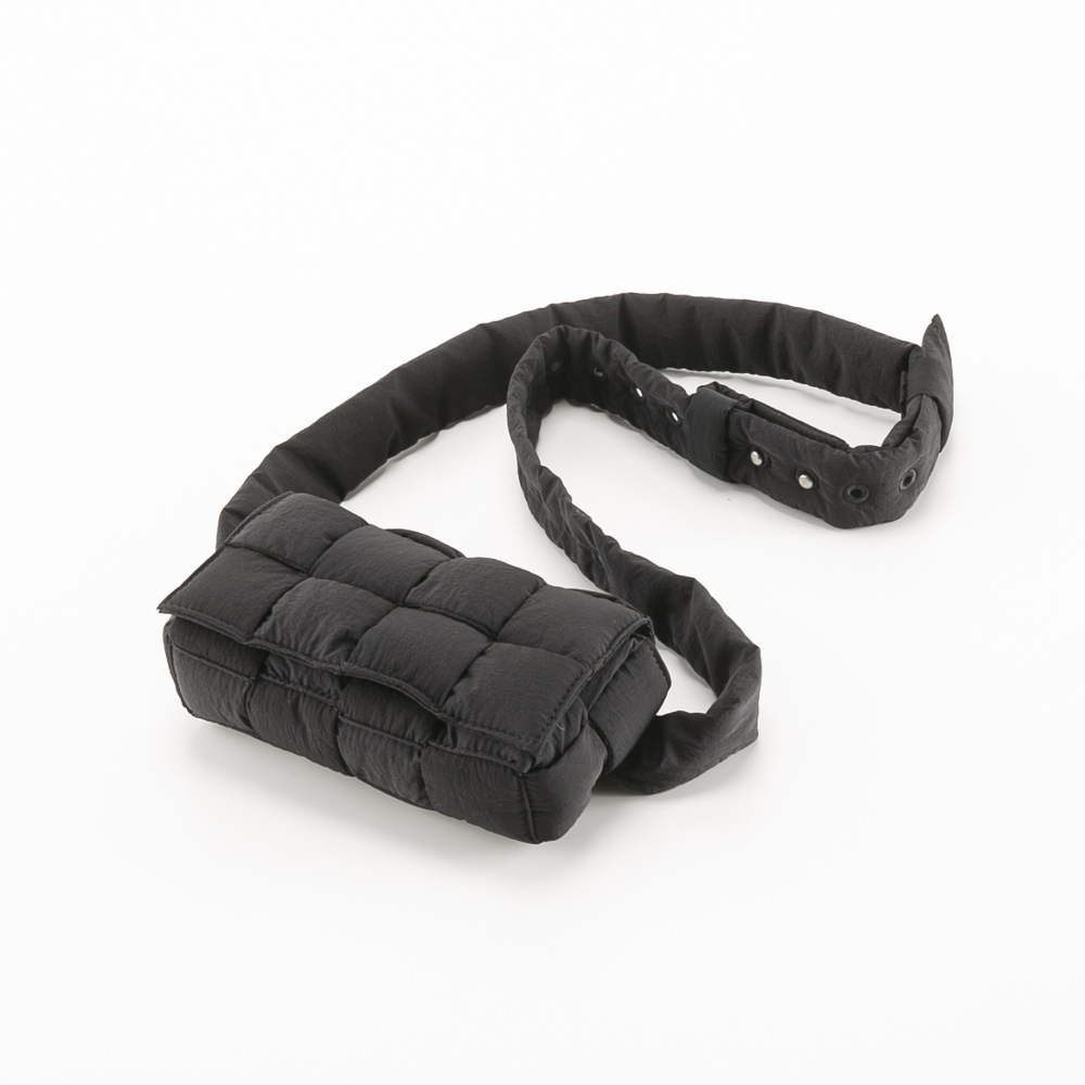 ボッテガヴェネタ BOTTEGA VENETA パデッド カセット ミニベルトバッグ 679763VBO80【FITHOUSE ONLINE SHOP】