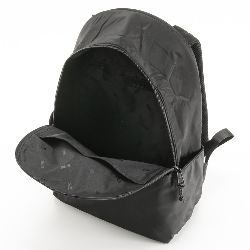 ディーゼル DIESEL D-PACK バックパック リュック X10309P8166【FITHOUSE ONLINE SHOP】