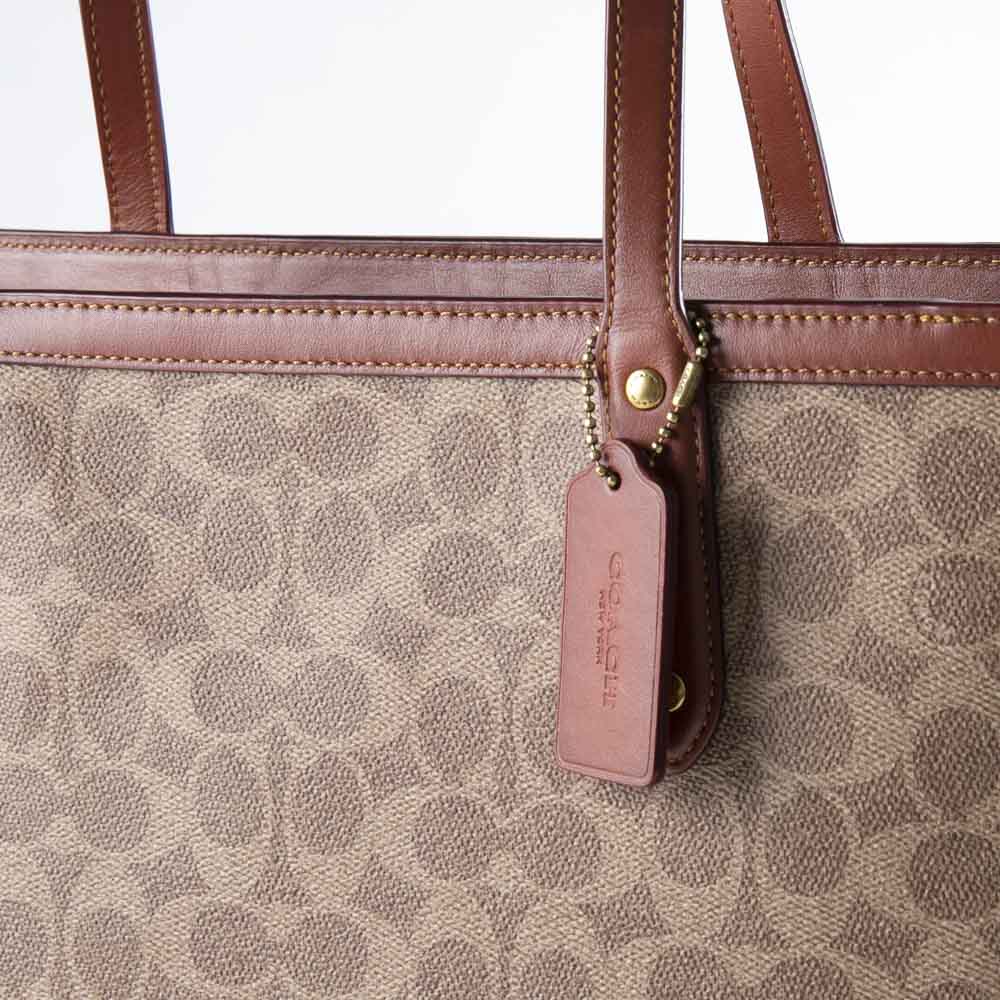 コーチ Coach トートバッグ Pvcシグネチャーセントラルトートウィズジップ Fithouse Online Shop フィットハウス公式オンラインショップ Fit House Online Shop コーチ Coach トートバッグ Pvcシグネチャーセントラルトートウィズジップ Fithouse Online Shop フィットハウス公式オンラインショップ Fit House Online Shop