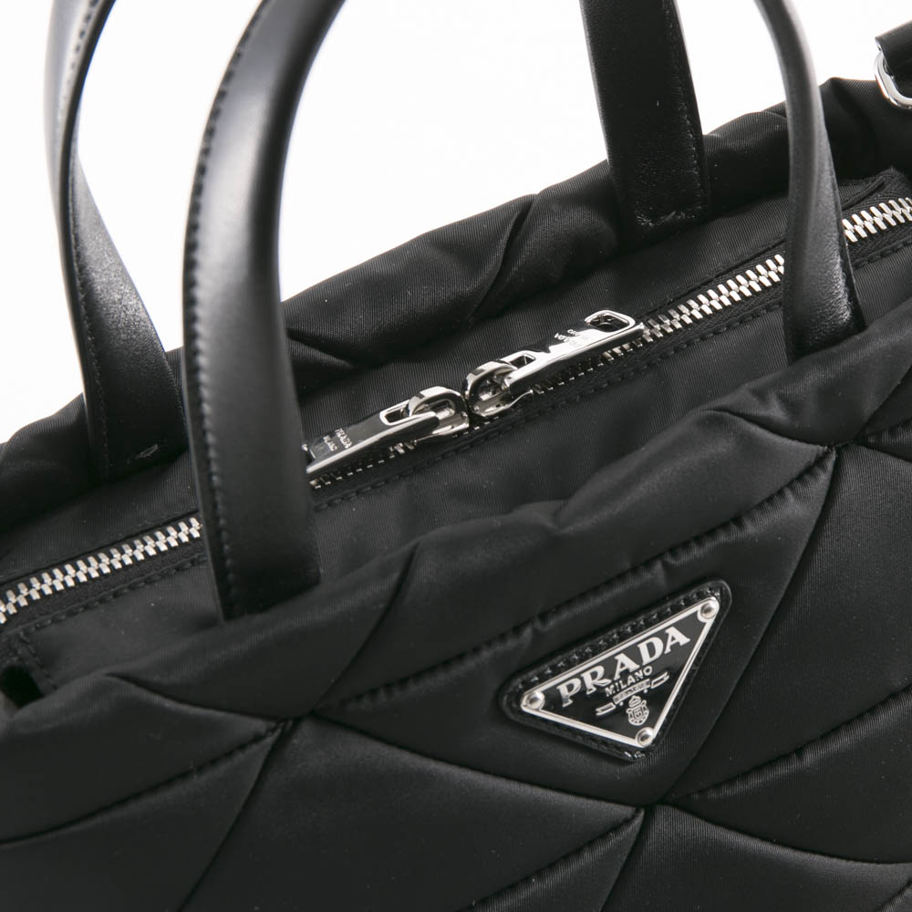 プラダ PRADA ハンド・トートバッグ ReNylonパデッド/NERO 1BG373-RDJN 