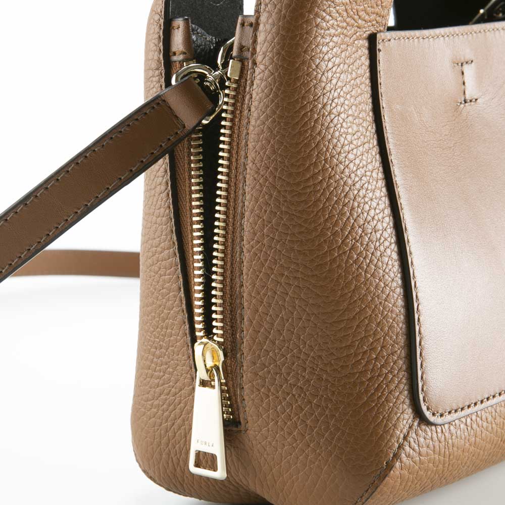 フルラ FURLA ハンド・トートバッグ GILDA MINI TOTE/COGNAC h+