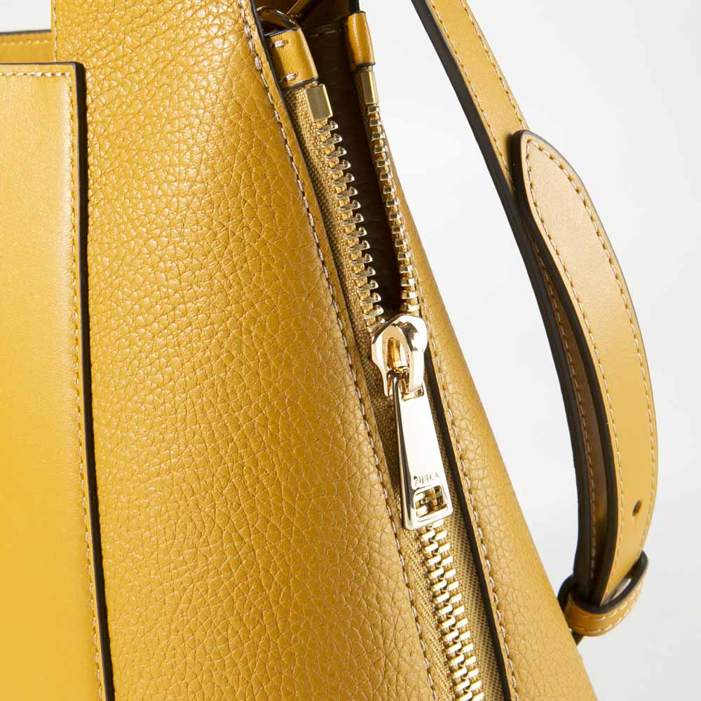 フルラ FURLA ハンド・トートバッグ GILDA M TOTE/GIRASOLE+COGNAC h WB00513-BX0181【FITHOUSE ONLINE SHOP】