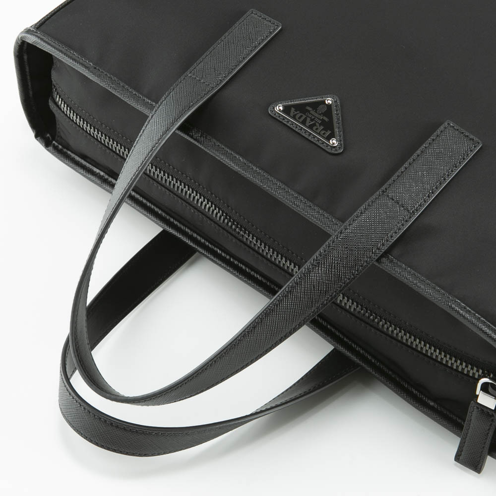 プラダ PRADA ReNylon+SAFFIANO リサイクルナイロン+サフィアーノ