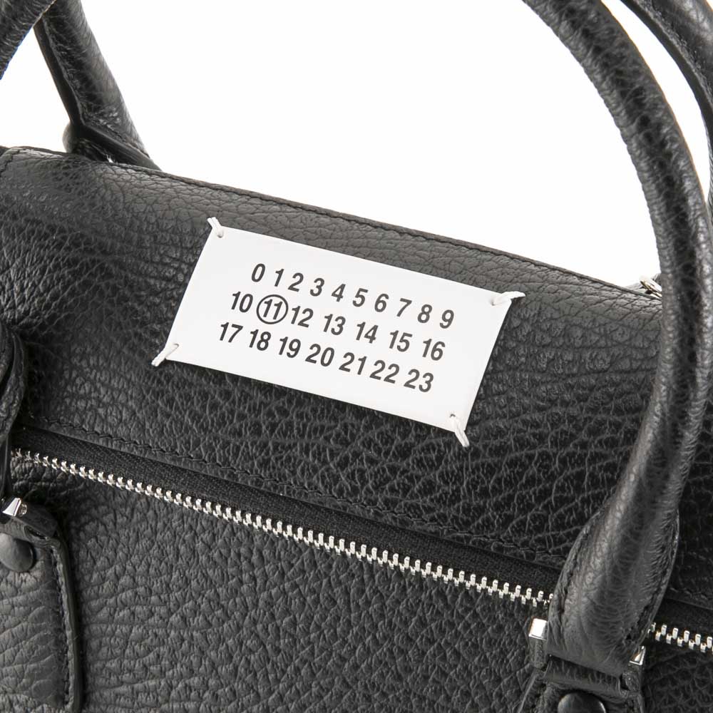 メゾンマルジェラ Maison Margiela ハンド・トートバッグ 5AC CLASSIQUE MD BAG SD付 S56WG0093-P4455【FITHOUSE ONLINE SHOP】