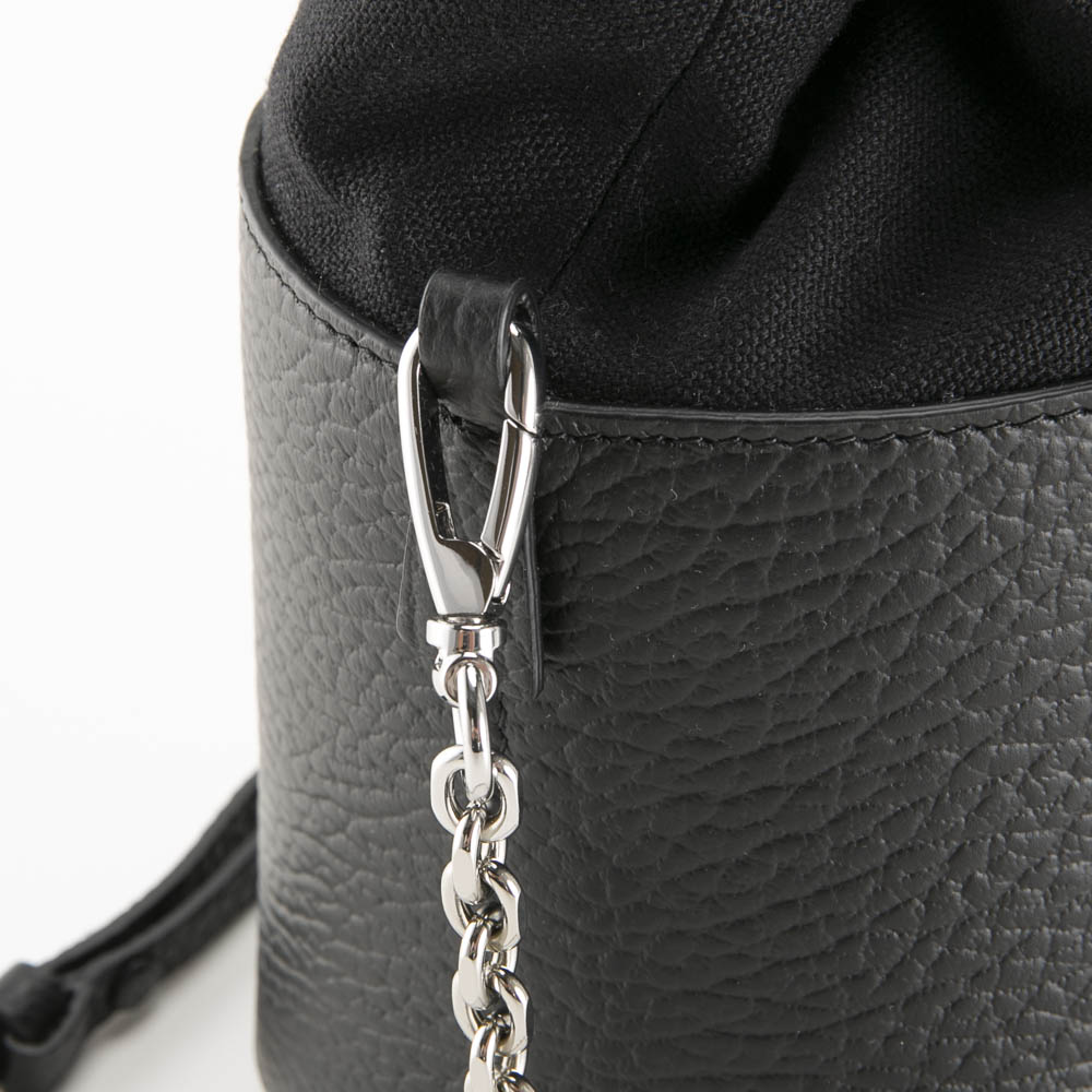 メゾンマルジェラ Maison Margiela ハンド・トートバッグ 5AC BUCKET SM チェーンSD付 S61WG0035-P4348【FITHOUSE ONLINE SHOP】