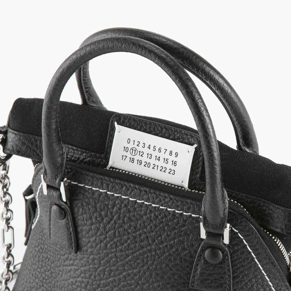 メゾンマルジェラ Maison Margiela ハンド・トートバッグ 5AC CLASSIQUE MICRO BAG SD付 S56WG0081-P4455【FITHOUSE ONLINE SHOP】