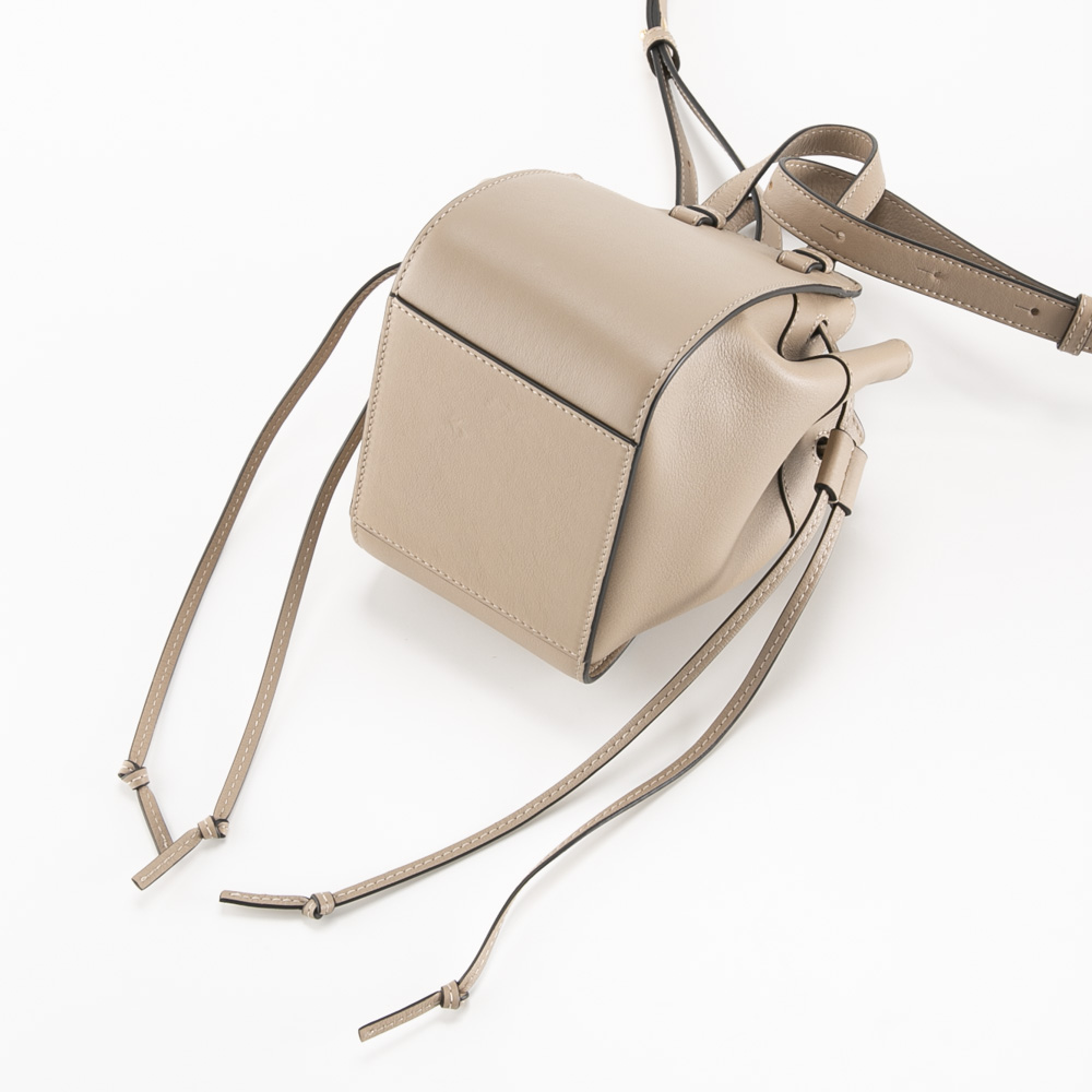 ロエベ LOEWE HAMMOCK DRAWSTRING MINI SD付き ハンドバッグ 314･30･V07【FITHOUSE ONLINE SHOP】