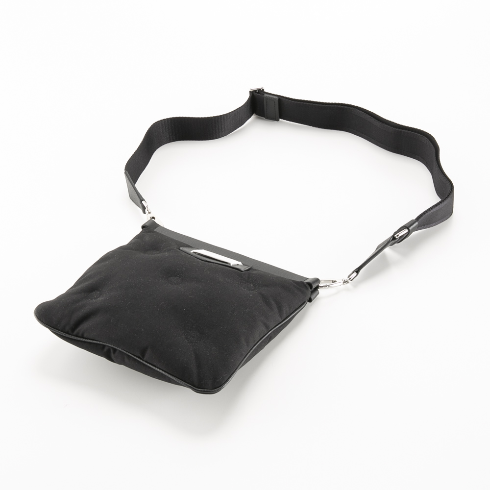 メゾンマルジェラ Maison Margiela GLAM SLAM SPORT FLAT POCKET ショルダーバッグ SB2WG0008-P1511【FITHOUSE ONLINE SHOP】