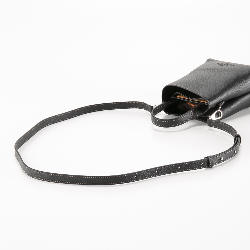 トッズ TOD'S ハンド・トートバッグ Tタイムレス メタルペンダント マイクロ XBWAPAT9000-QRI【FITHOUSE ONLINE SHOP】