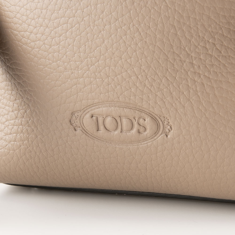 トッズ TOD'S ハンド・トートバッグ Tタイムレス メタルペンダント マイクロ XBWAPAT9000-QRI【FITHOUSE ONLINE SHOP】