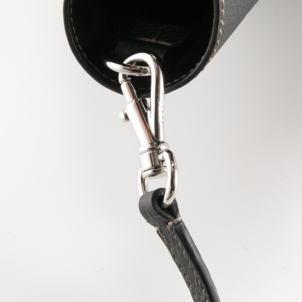 トッズ TOD'S レザーマイクロバッグ Tタイムレス メタルペンダント SD付きハンドバッグ XBWAPAFL000-QRI【FITHOUSE ONLINE SHOP】