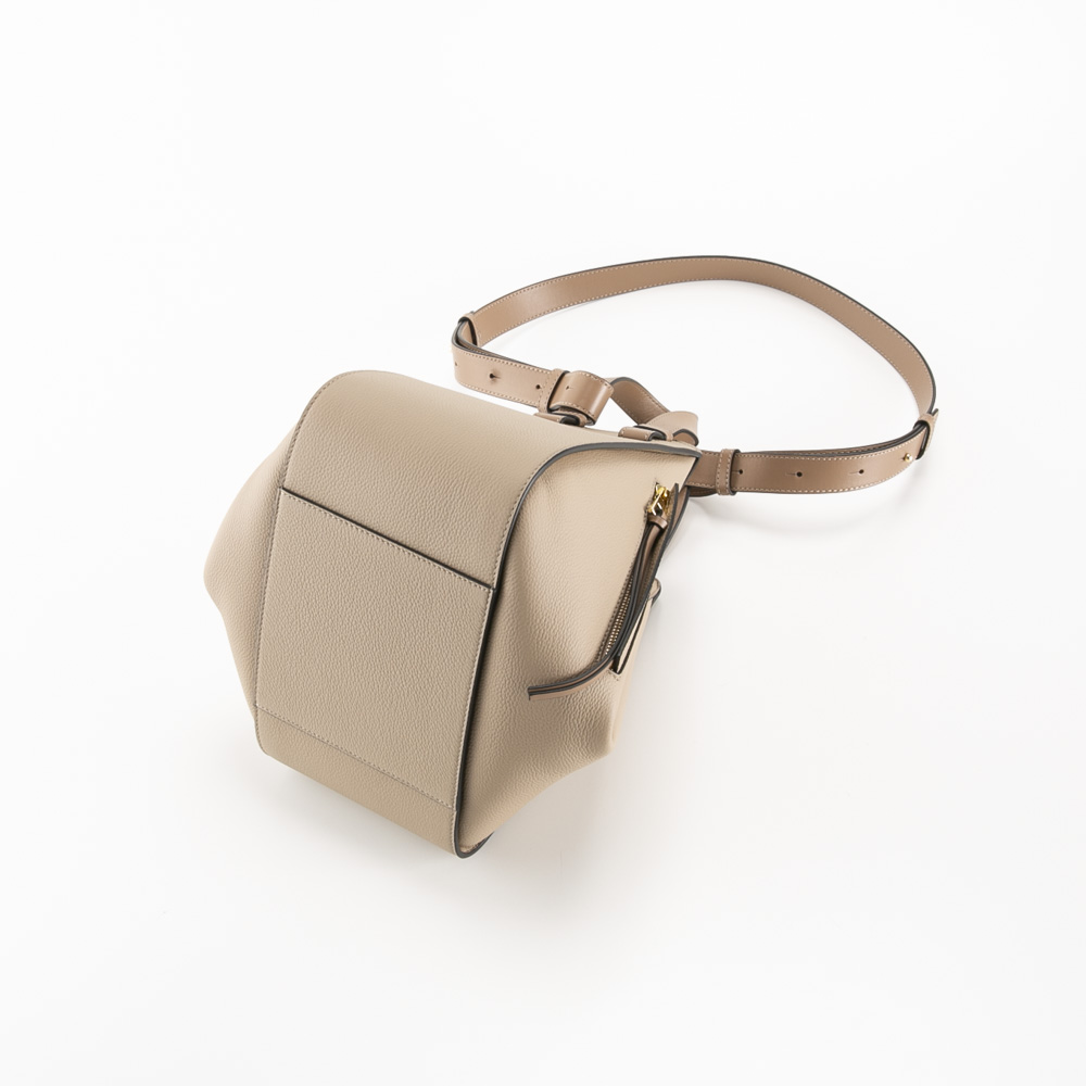 ロエベ LOEWE ハンド・トートバッグ HAMMOCK SMALL ハンモック スモール A538S35X51【FITHOUSE ONLINE SHOP】