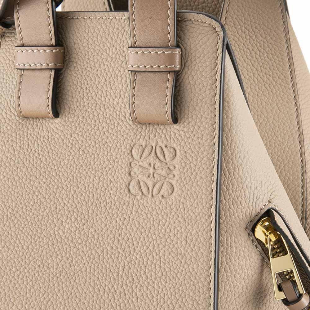 ロエベ LOEWE ハンド・トートバッグ HAMMOCK SMALL ハンモック スモール A538S35X51【FITHOUSE ONLINE SHOP】