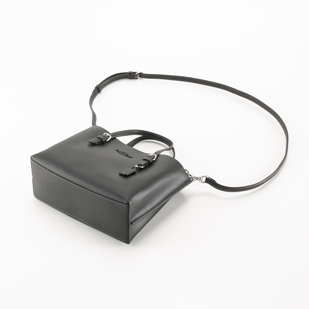 コーチ COACH レザーモリートートバッグ 25 SD付き CV966