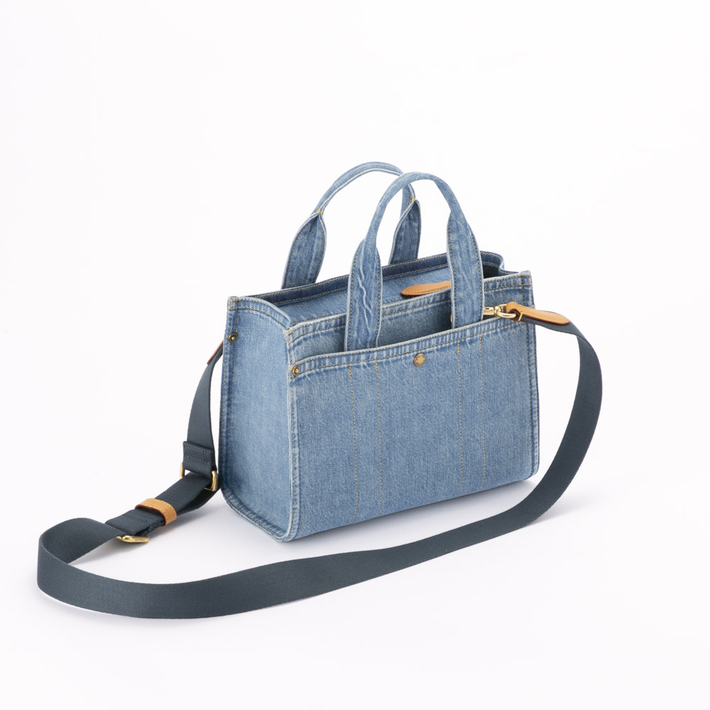 コーチ COACH ハンド・トートバッグ ロゴカーゴトート 26 デニム CR659【FITHOUSE ONLINE SHOP】