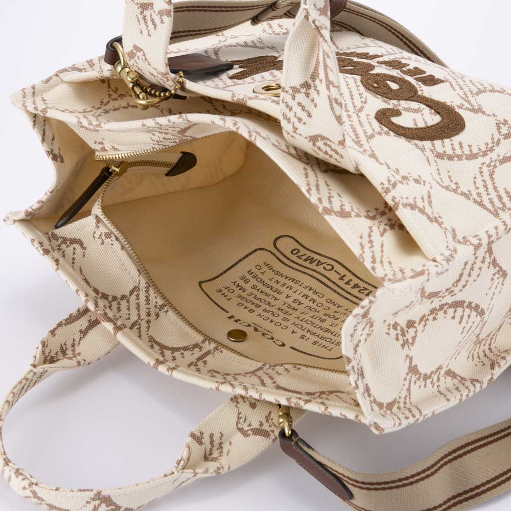 コーチ COACH ハンド・トートバッグ シグネチャー ロゴ カーゴ トート CAM70【FITHOUSE ONLINE SHOP】