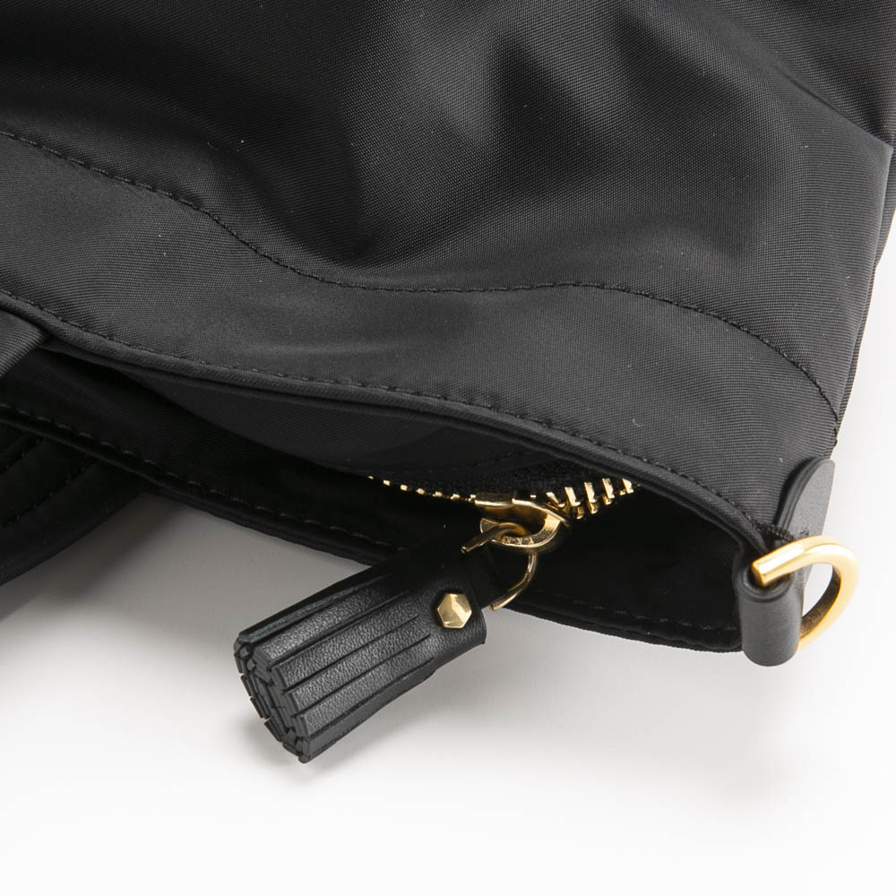 アニヤ・ハインドマーチ Anya Hindmarch アイズ ナイロン E/W トート ミニ 5050925193511【FITHOUSE ONLINE SHOP】
