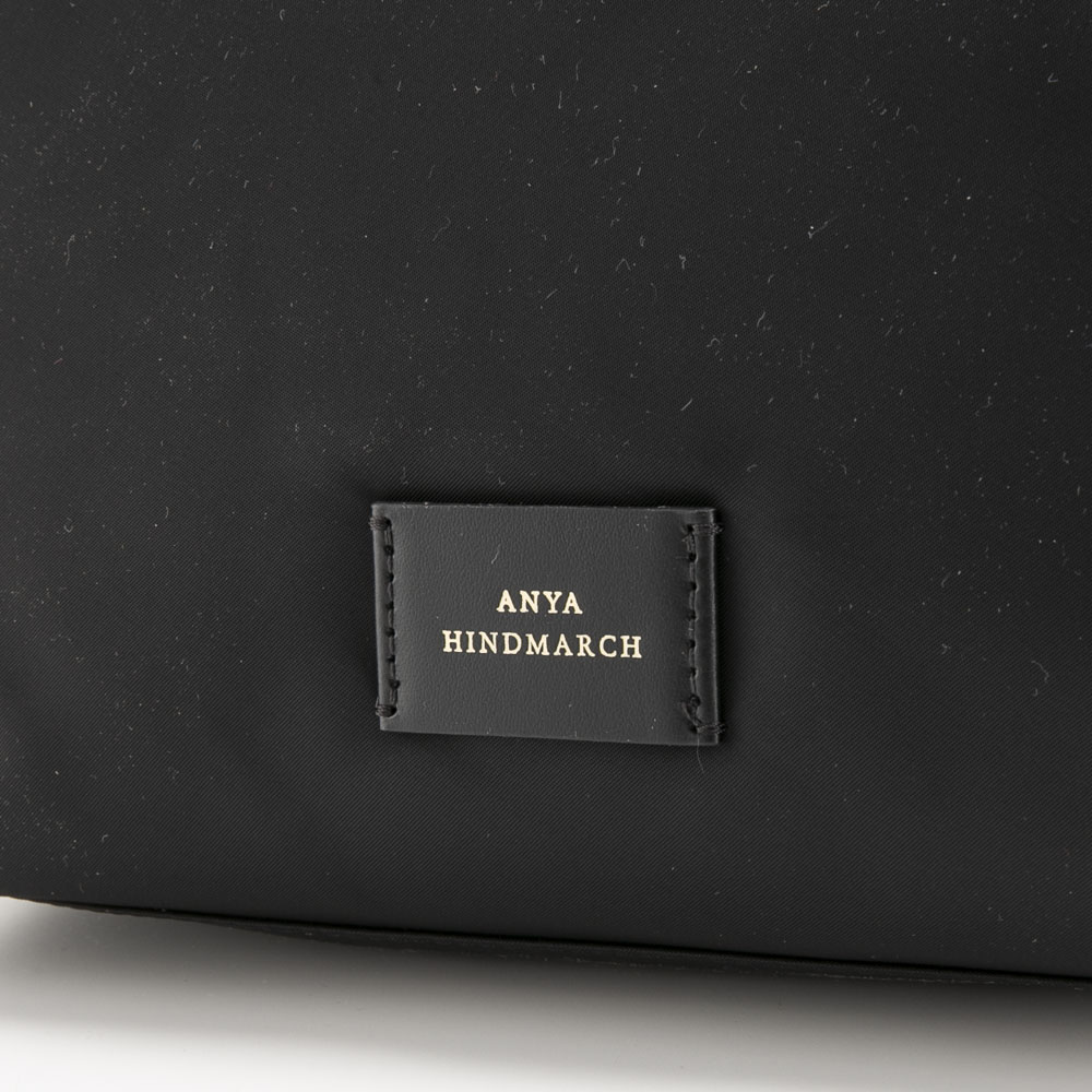 アニヤ・ハインドマーチ Anya Hindmarch アイズ ナイロン E/W トート ミニ 5050925193511【FITHOUSE ONLINE SHOP】
