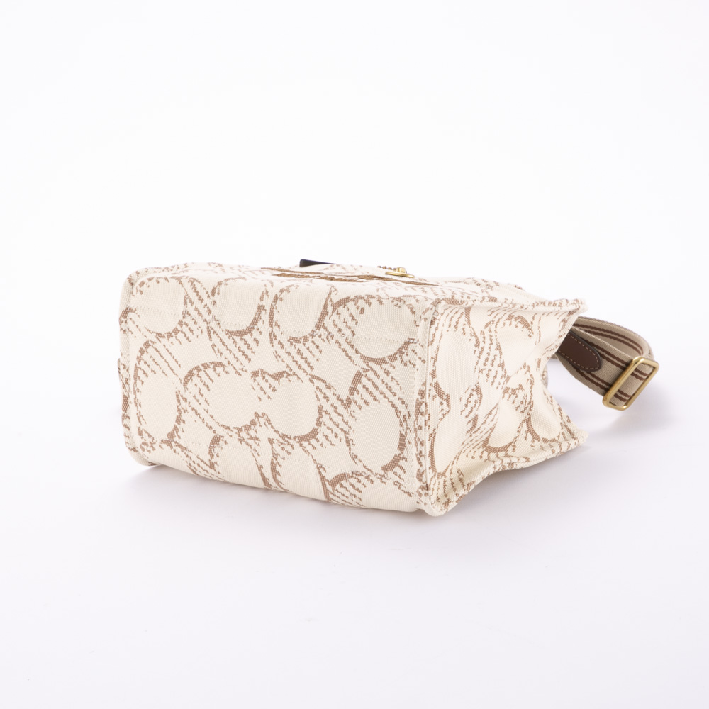 コーチ COACH トートバッグ シグネチャー ロゴ カーゴ トート 26 CAM61【FITHOUSE ONLINE SHOP】