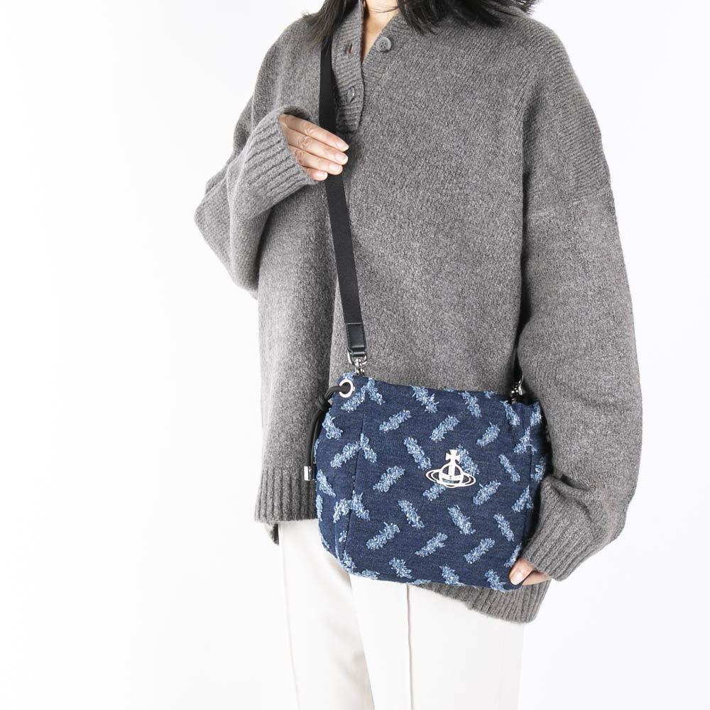 ヴィヴィアンウエストウッド Vivienne Westwood ハンドバッグ HILARY SMALL BUCKET BAG ヒラリー バケットバッグ 4C03000AU-W01BO【FITHOUSE ONLINE SHOP】
