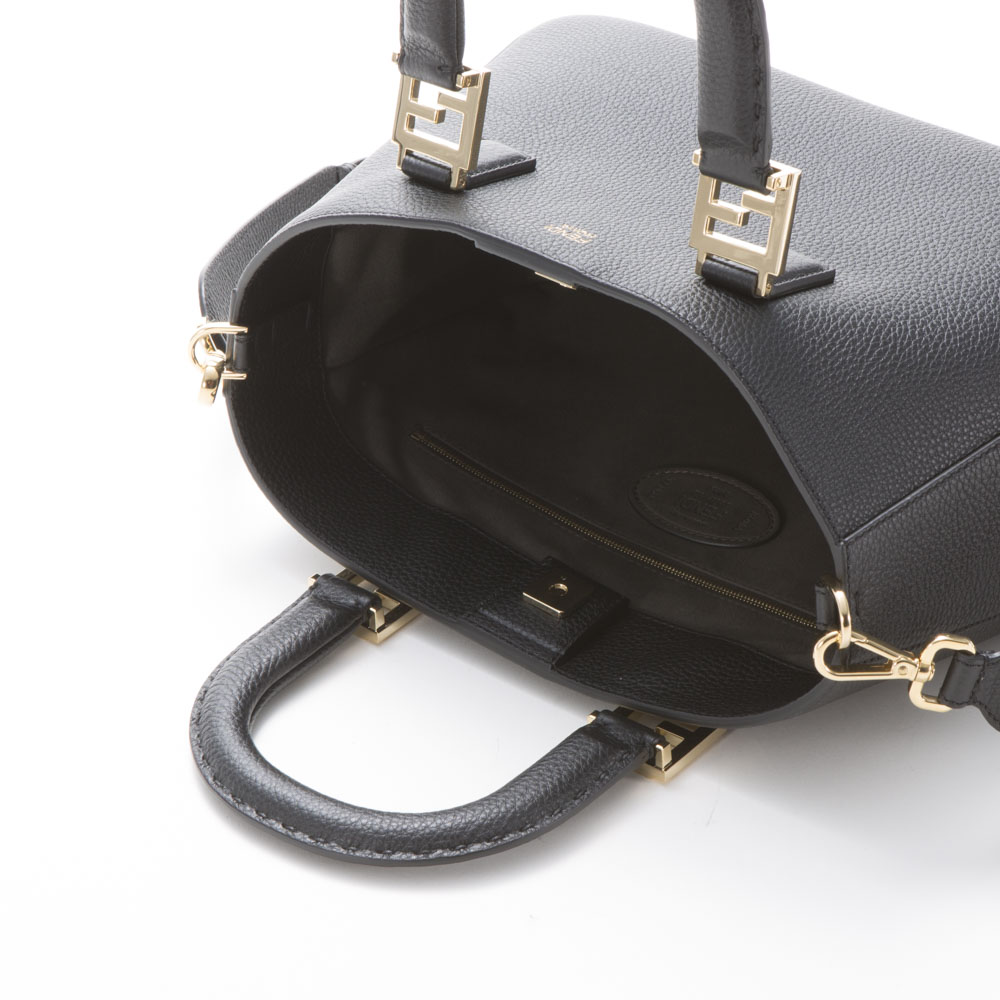 フェンディ FENDI ハンド・トートバッグ FF SMレザートート 8BH367-SFR