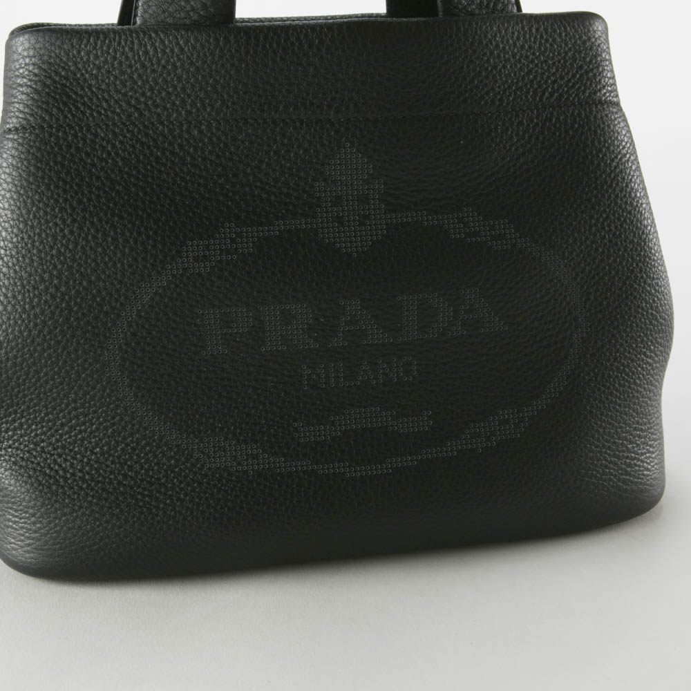 プラダ PRADA VIT.DAINO SOFTロゴハンドバッグ/NERO 1BG390-2DKV-OLO 