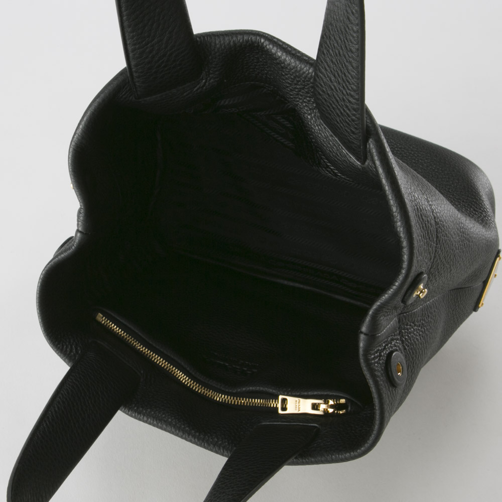 プラダ PRADA VIT.DAINO SOFTロゴハンドバッグ/NERO 1BG390-2DKV-OLO 