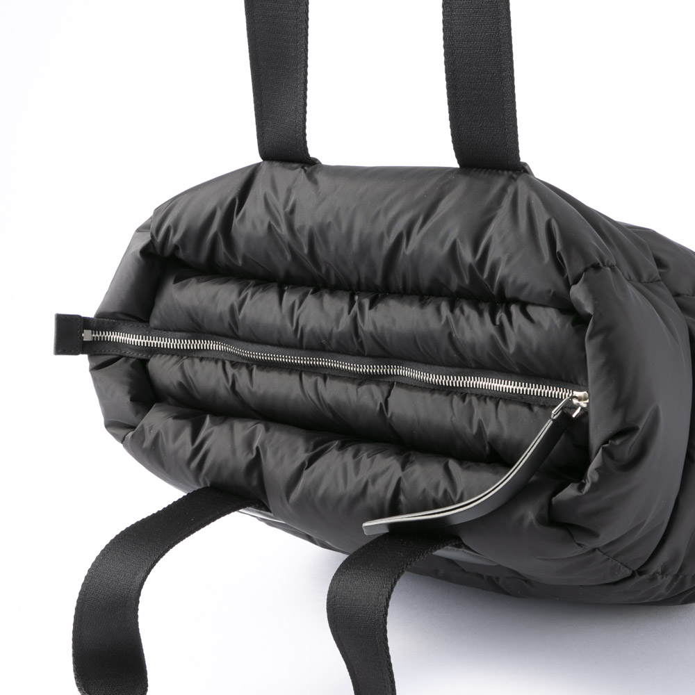 モンクレール MONCLER CARADOC ナイロンダウントートバッグ 5D000 15 M6275【FITHOUSE ONLINE SHOP】