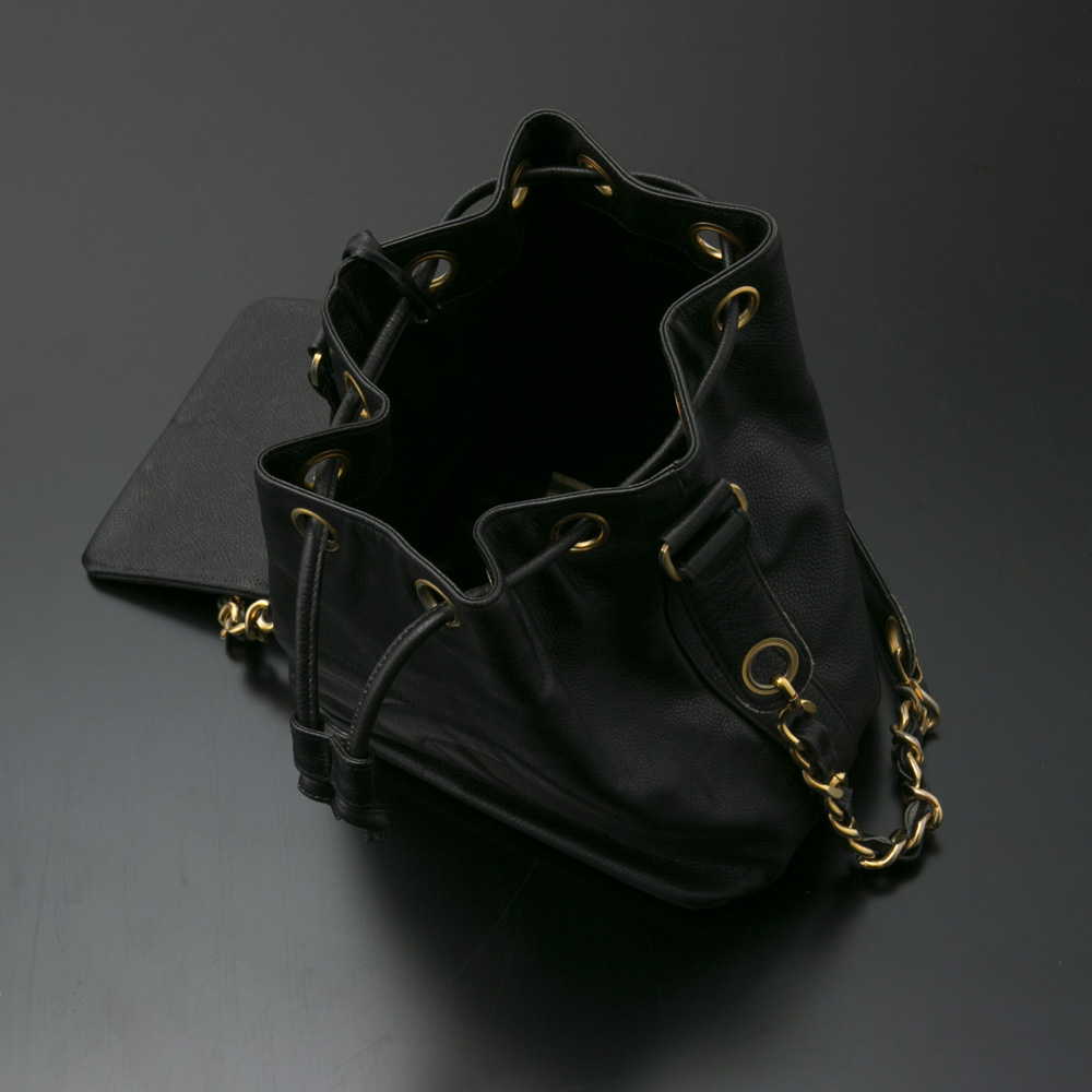 ヴィンテージ・中古】シャネル CHANEL ショルダーバッグ ｷｬﾋﾞｱｽｷﾝ巾着 