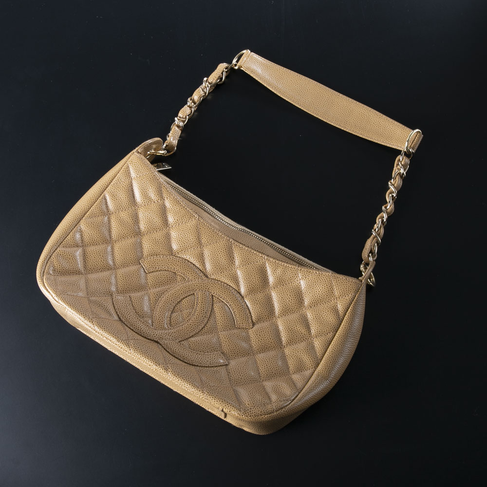 ヴィンテージ・中古】シャネル CHANEL キャビアスキンチェーンワン ...