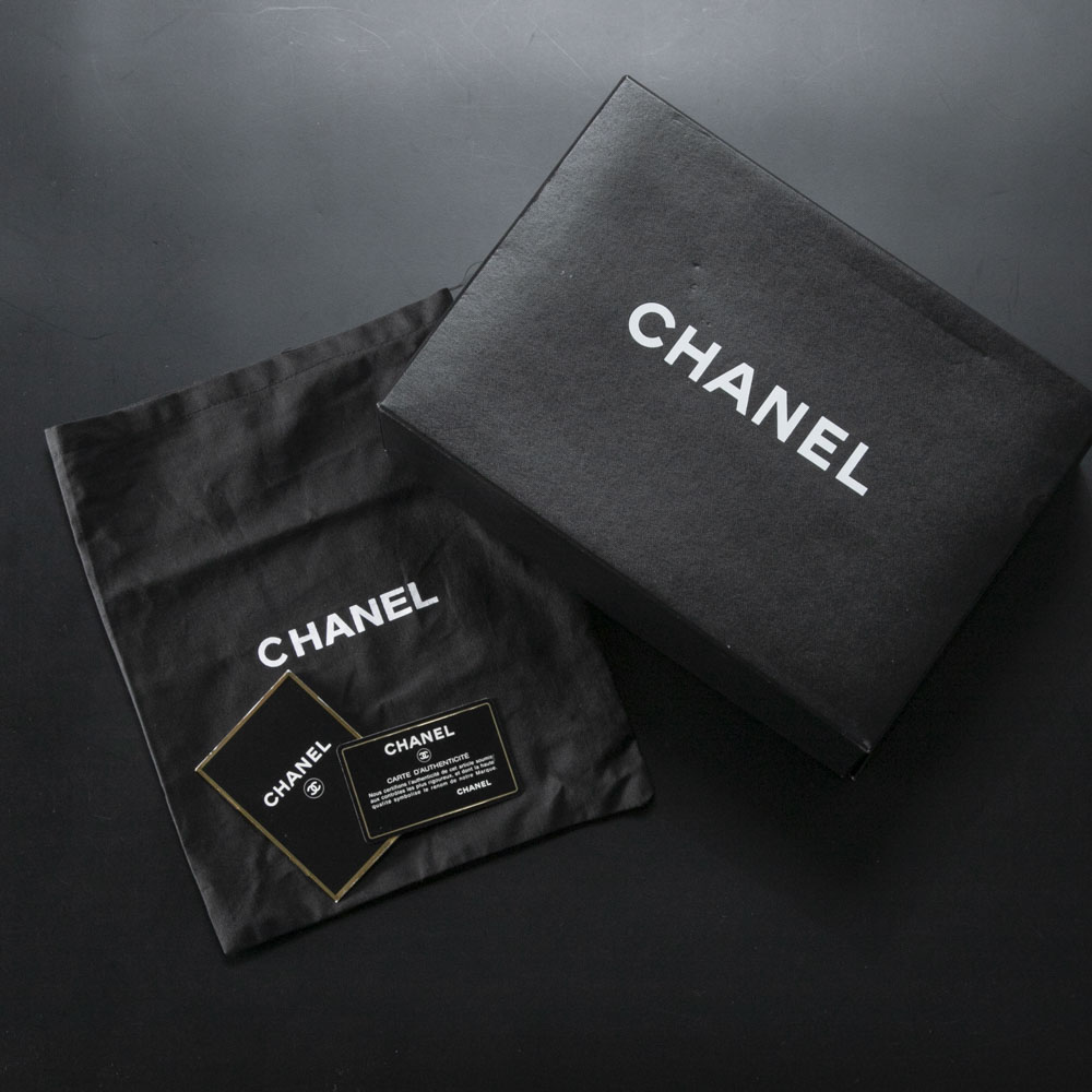 ヴィンテージ 中古 シャネル Chanel スエードフラップミニワンショルダーバッグ Fithouse Online Shop フィットハウス公式オンラインショップ Fit House Online Shop