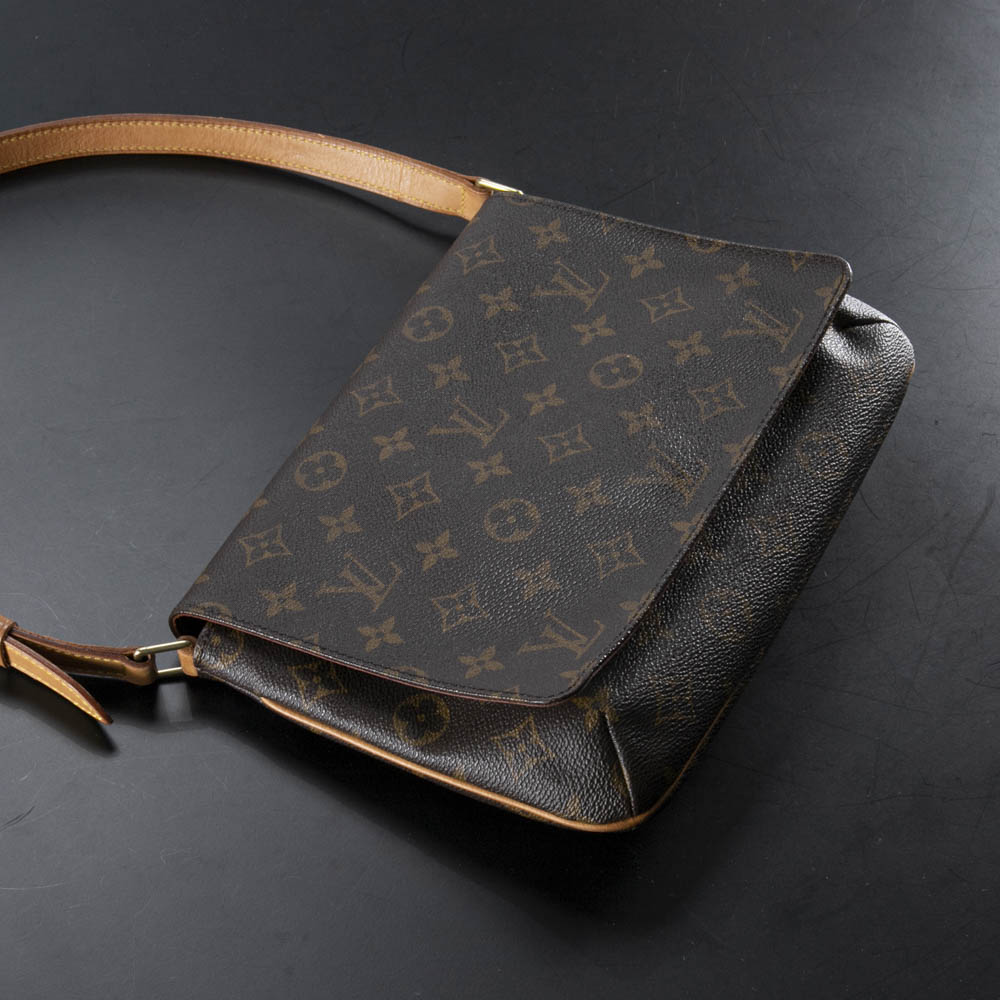 ヴィンテージ・中古】ルイ・ヴィトン LOUIS VUITTON ショルダーバッグ ヴィンテージ・中古】ルイ・ヴィトン LOUIS VUITTON ショルダーバッグ