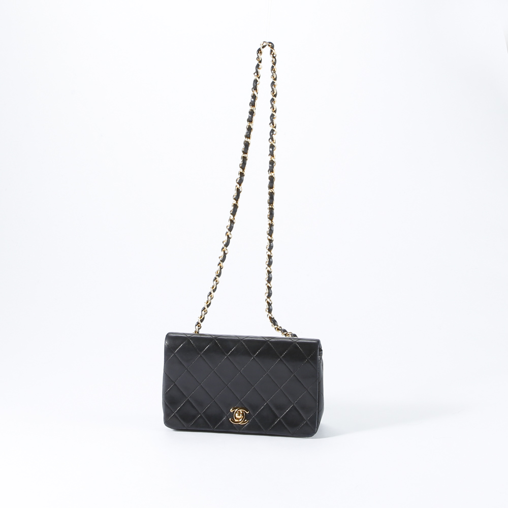 【ヴィンテージ・中古】シャネル CHANEL ラムスキンターンロックフルフラップマトラッセショルダーバッグ【FITHOUSE ONLINE SHOP】