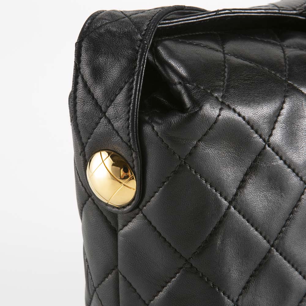 ヴィンテージ・中古】シャネル CHANEL キルティングターンロック 