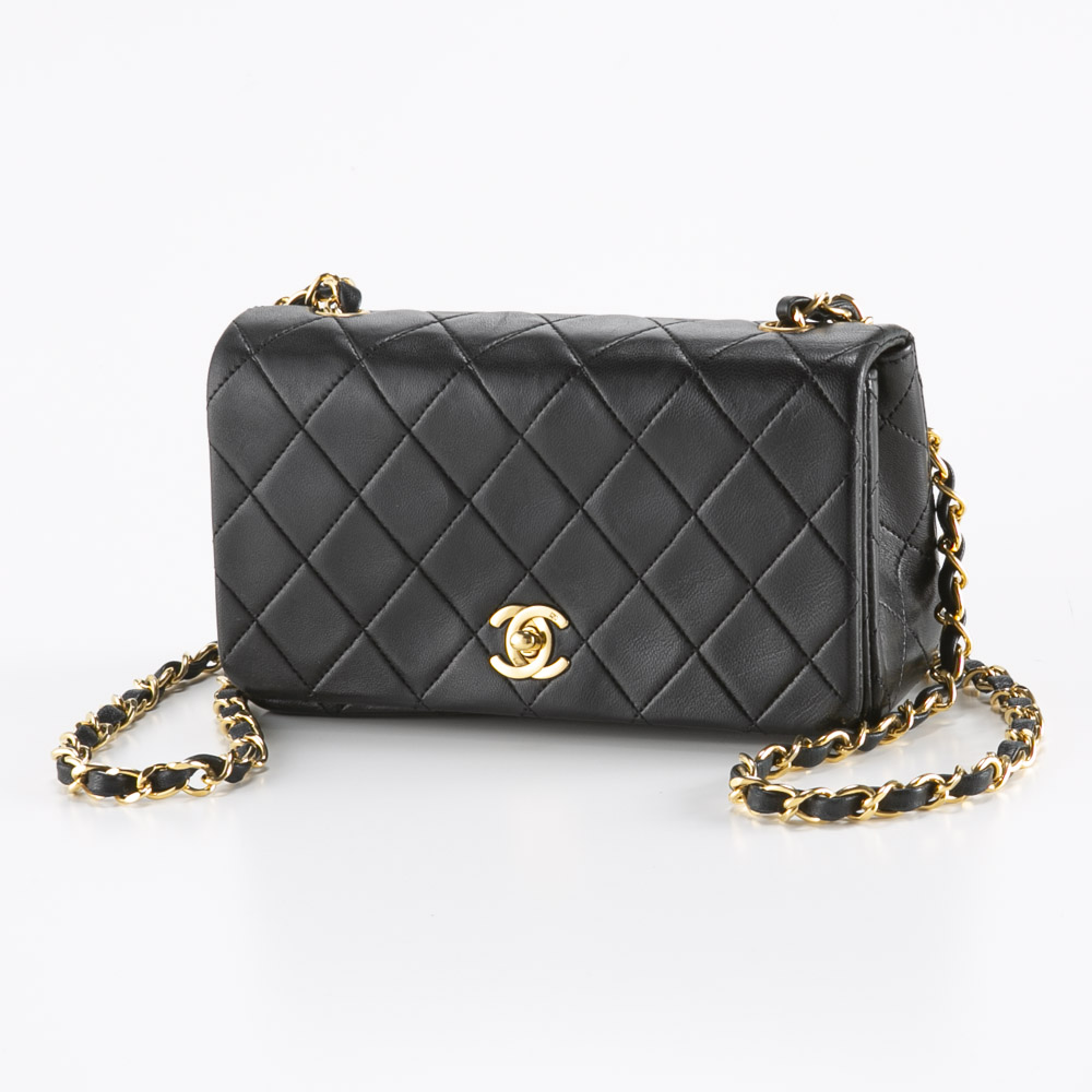 ヴィンテージ・中古】シャネル CHANEL ショルダーバッグ ラムスキン ...