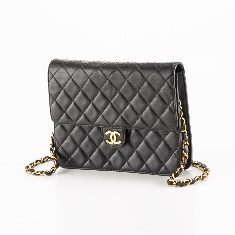 ヴィンテージ・中古】シャネル CHANEL ラムスキンプッシュロック ...