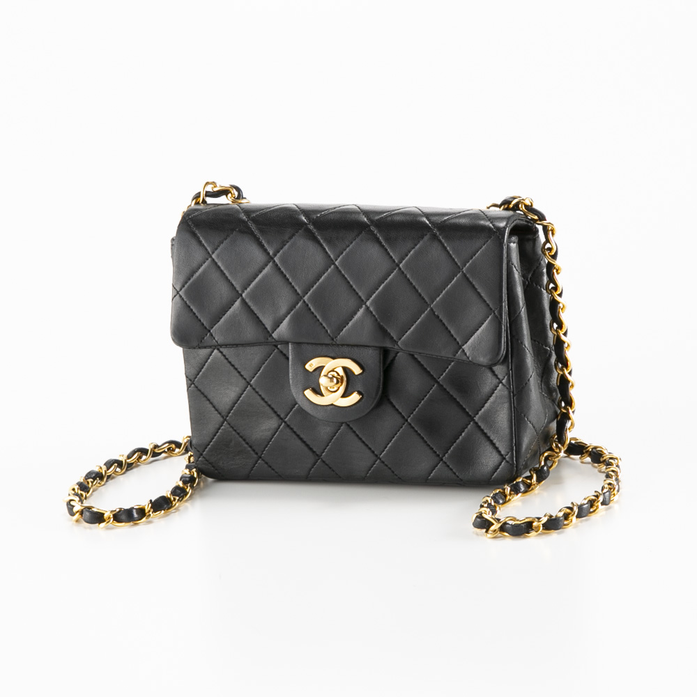 ヴィンテージ・中古】シャネル CHANEL ラムスキンミニマトラッセ