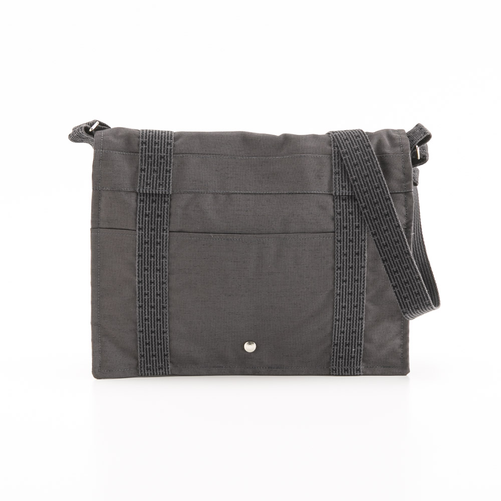 【ヴィンテージ・中古】エルメス HERMES ショルダーバッグ エールライン バサス MM 101057M【FITHOUSE ONLINE SHOP】