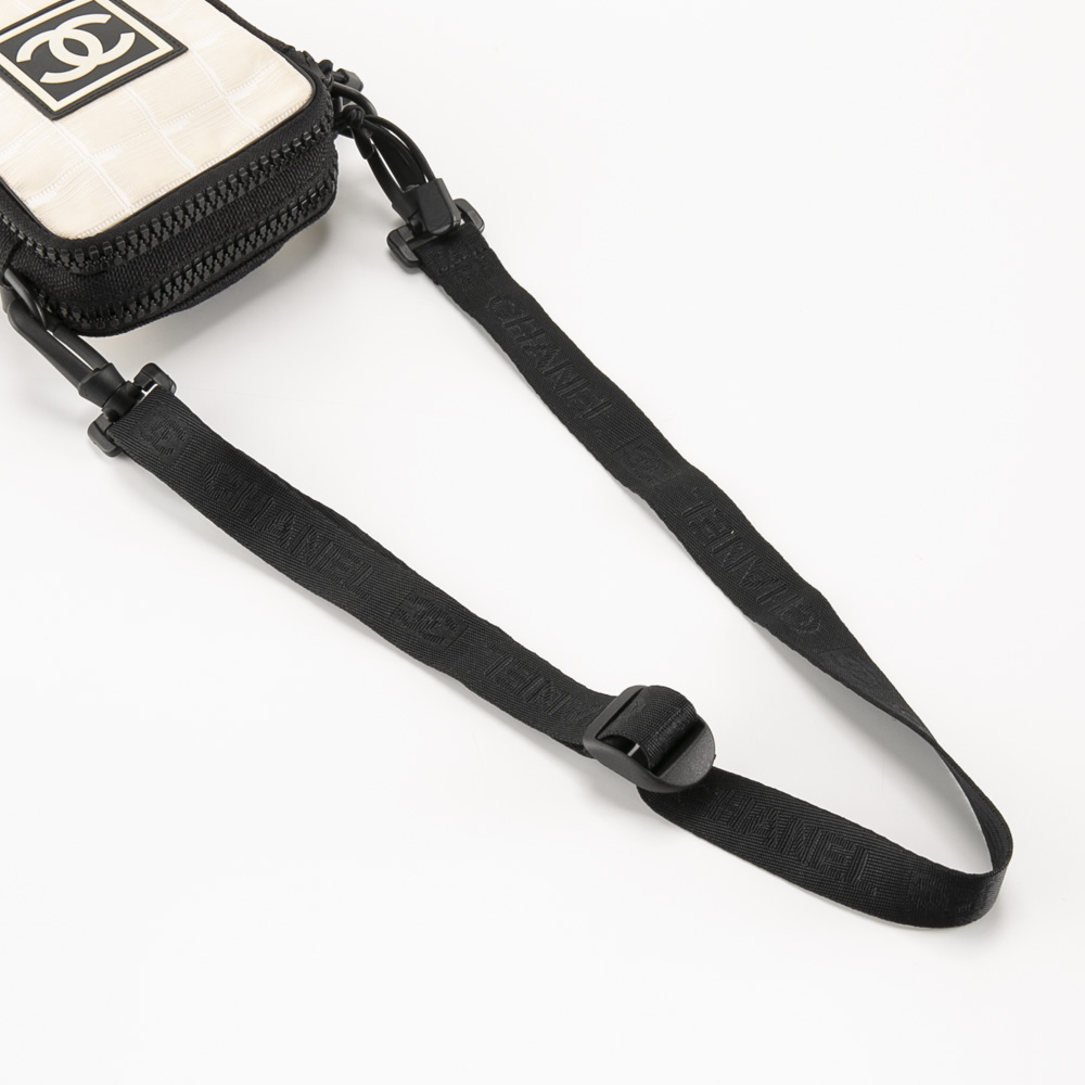 【ヴィンテージ・中古】シャネル CHANEL ショルダーバッグ スポーツライン ココマーク ポシェット【FITHOUSE ONLINE SHOP】