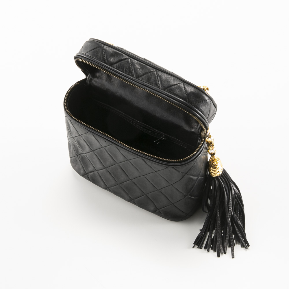 【ヴィンテージ・中古】シャネル CHANEL マトラッセ タッセル チェーンショルダーバッグ【FITHOUSE ONLINE SHOP】