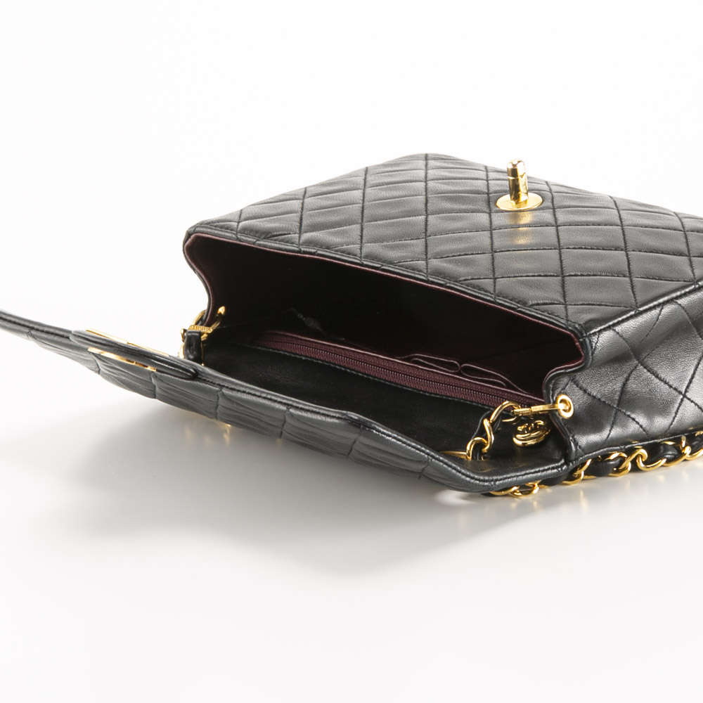 【ヴィンテージ・中古】シャネル CHANEL ラムスキン ミニマトラッセ フラップライン ストレート ショルダーバッグ A01163【FITHOUSE ONLINE SHOP】