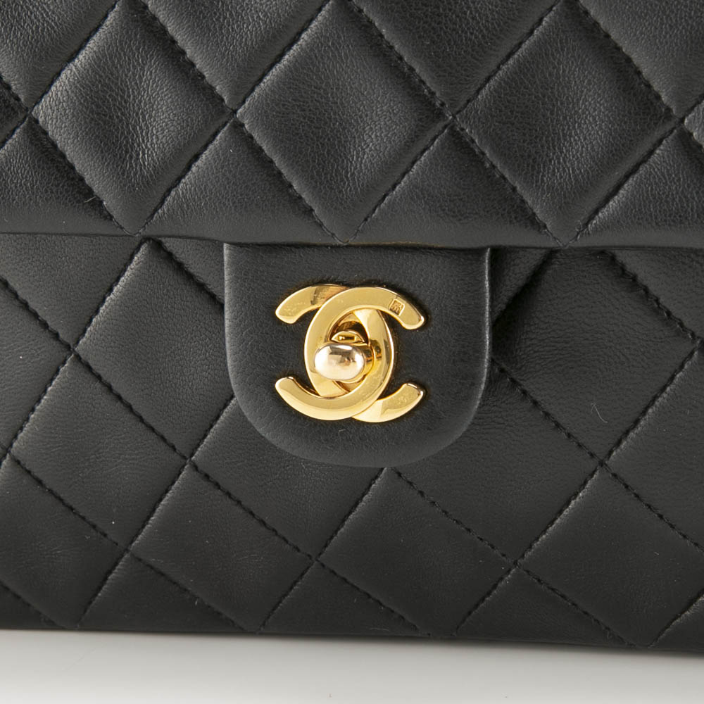 【ヴィンテージ・中古】シャネル CHANEL ラムスキン ミニマトラッセ フラップライン ストレート ショルダーバッグ A01163【FITHOUSE ONLINE SHOP】