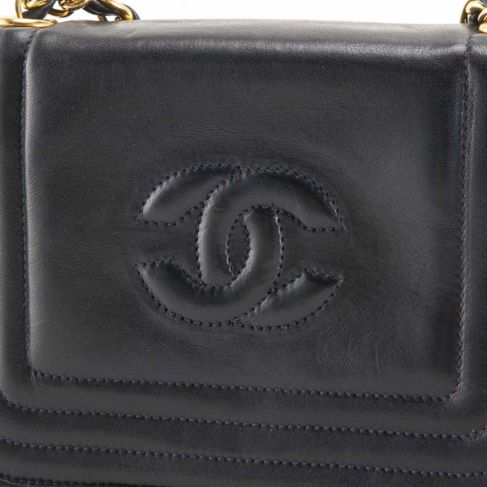 【ヴィンテージ・中古】シャネル CHANEL ミニチェーンショルダーバッグ【FITHOUSE ONLINE SHOP】