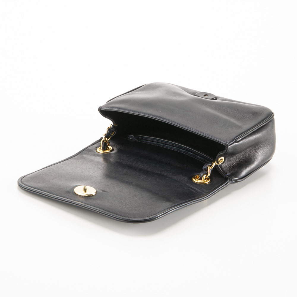 【ヴィンテージ・中古】シャネル CHANEL ミニチェーンショルダーバッグ【FITHOUSE ONLINE SHOP】