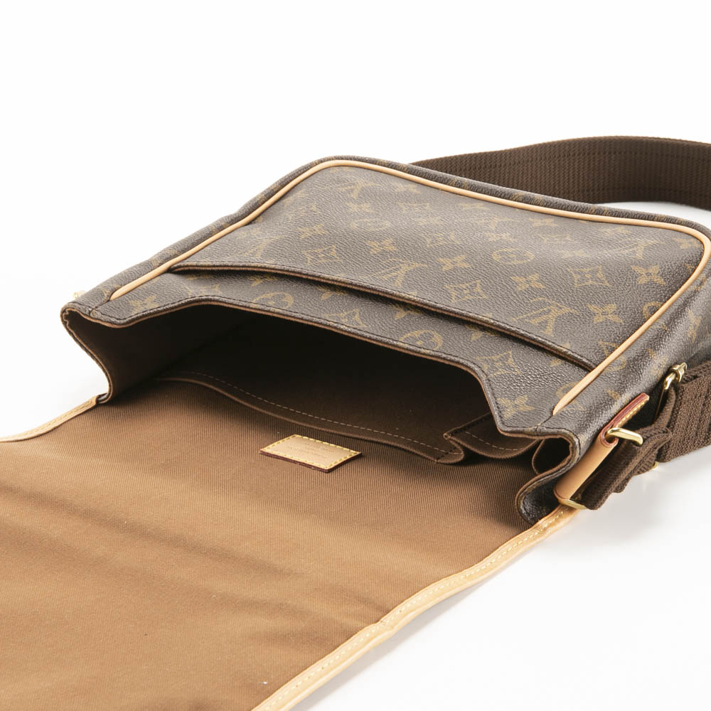 【ヴィンテージ・中古】ルイ･ヴィトン LOUIS VUITTON ショルダーバッグ モノグラム メッセンジャー ボスフォール PM M40106【FITHOUSE ONLINE SHOP】
